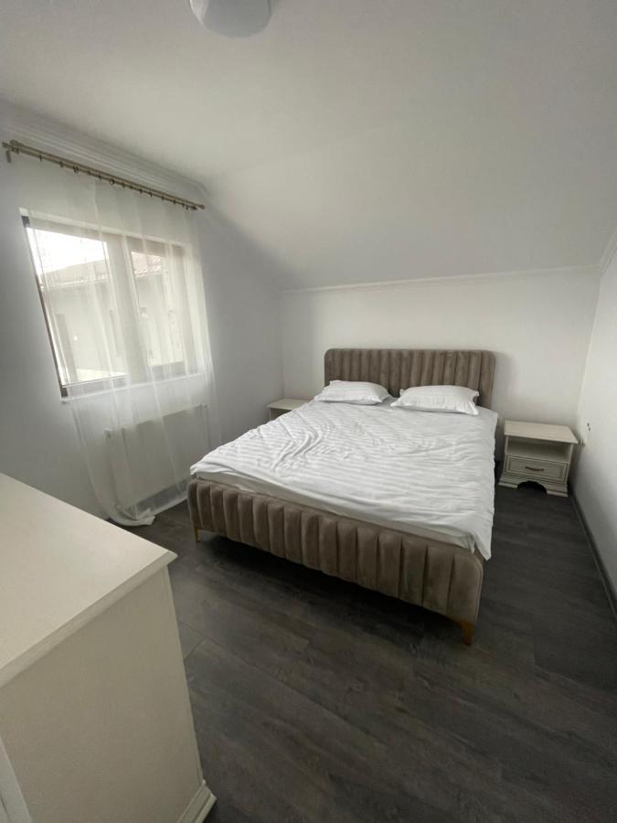 Eroilor II Apartament Apartment Suceava Ngoại thất bức ảnh